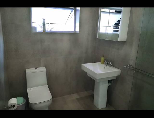 3 bed property to rent in LINDEN